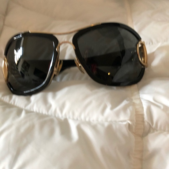 Original WOMEN GUCCI SUNGLASSES good condition - Picture 3 of 6